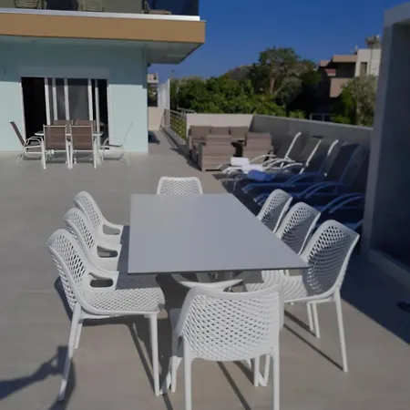 Palm Marie - Rhodes Kalithies