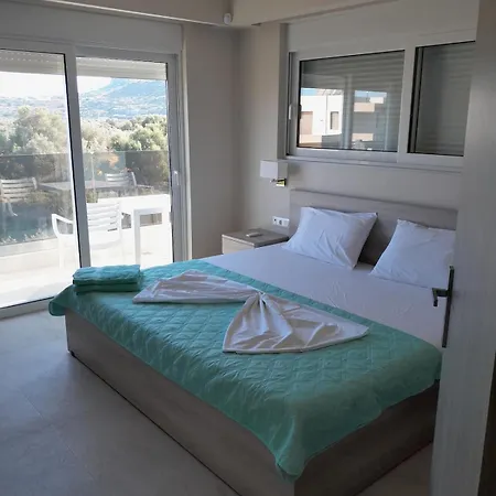 Palm Marie - Rhodes Kalithies